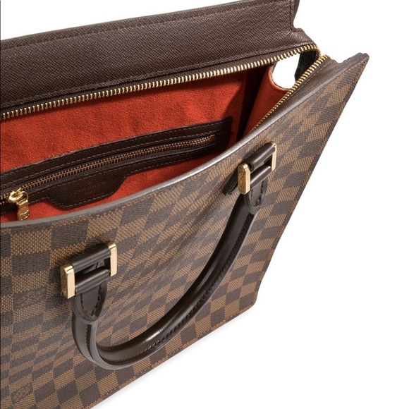 Louis Vuitton tote - Picture 2 of 5